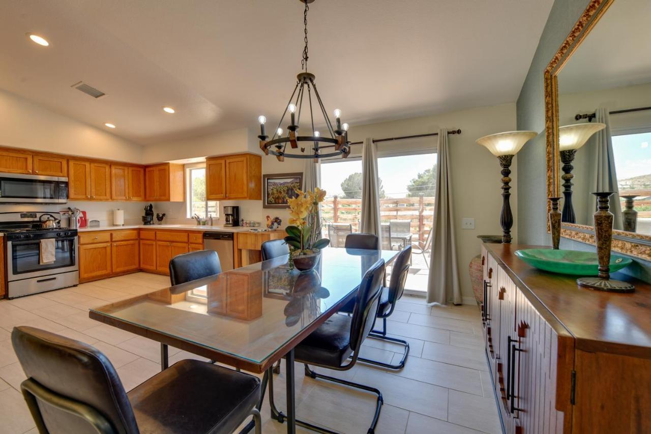Updated Abode 22 Mi To Joshua Tree National Park! Morongo Valley Exterior photo